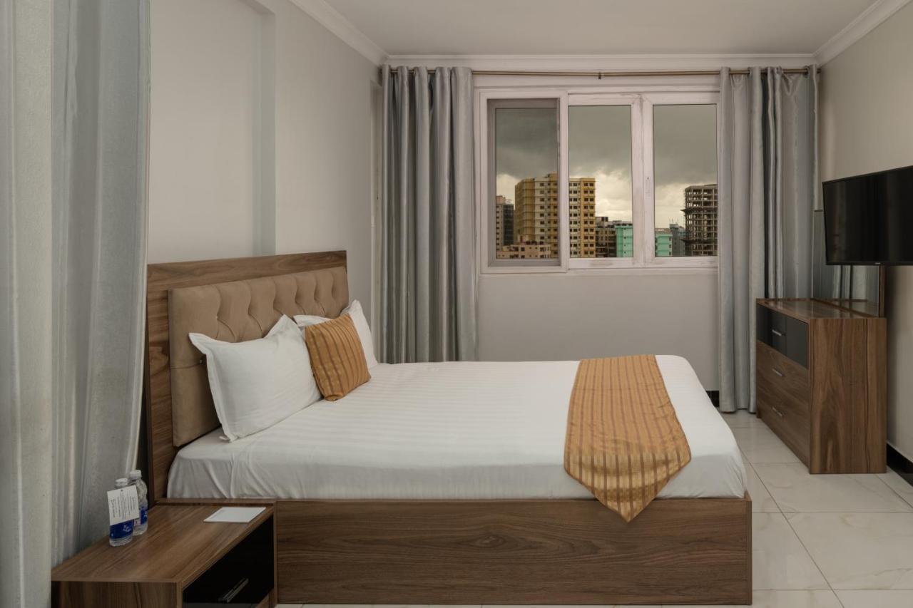 โกลเดน ทิวลิป ดาร์ เอส ซาลาม ซิตี้ เซ็นเตอร์ Hotel ดาร์เอสซาลาม ภายนอก รูปภาพ