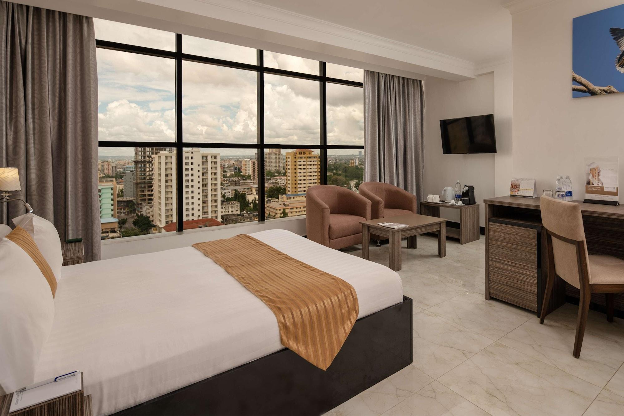โกลเดน ทิวลิป ดาร์ เอส ซาลาม ซิตี้ เซ็นเตอร์ Hotel ดาร์เอสซาลาม ภายนอก รูปภาพ