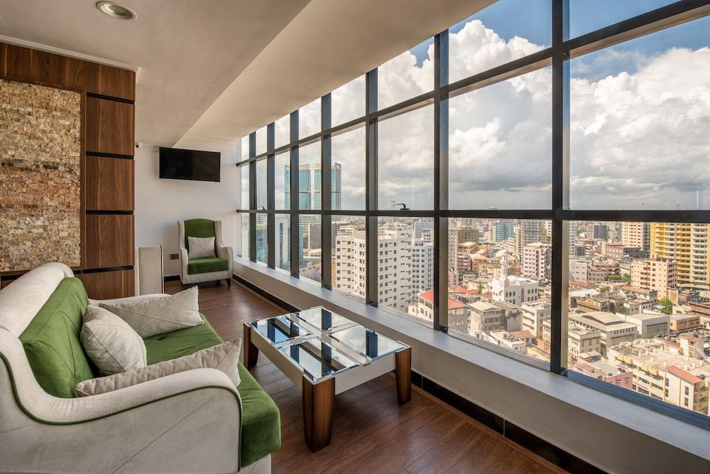 โกลเดน ทิวลิป ดาร์ เอส ซาลาม ซิตี้ เซ็นเตอร์ Hotel ดาร์เอสซาลาม ภายนอก รูปภาพ