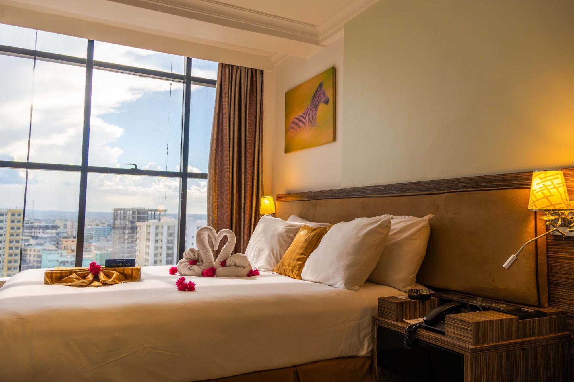 โกลเดน ทิวลิป ดาร์ เอส ซาลาม ซิตี้ เซ็นเตอร์ Hotel ดาร์เอสซาลาม ภายนอก รูปภาพ